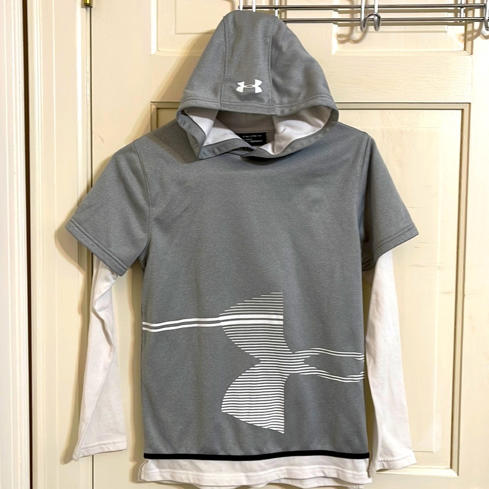 Under Armor boys hoodie